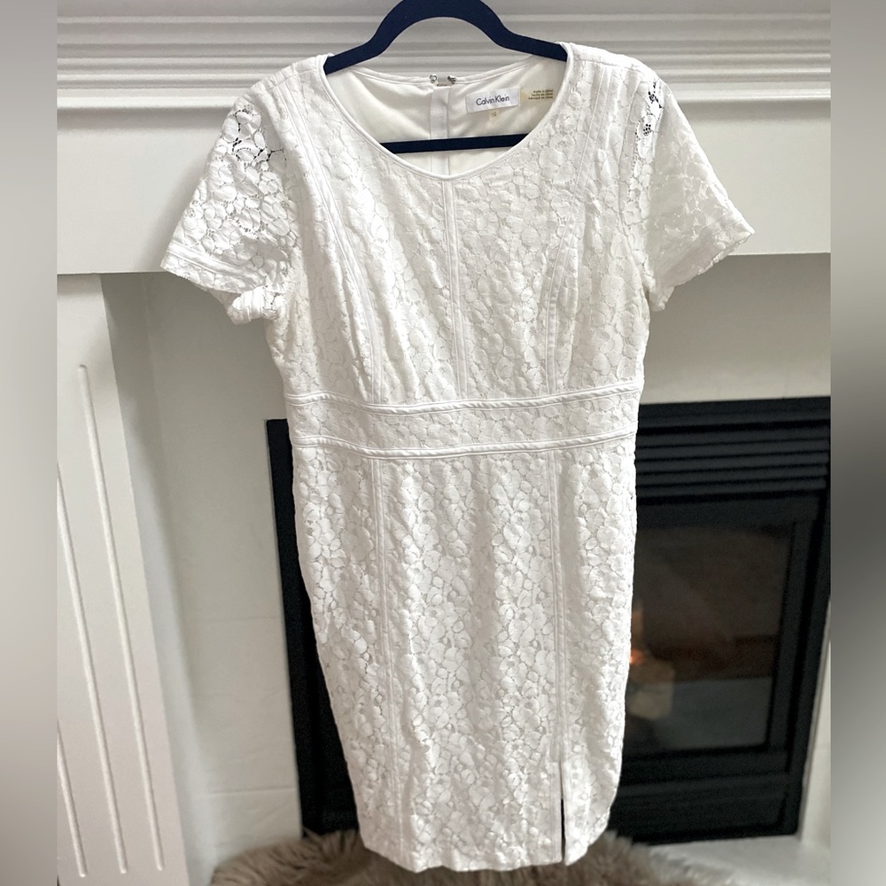 Calvin Klein White Lace Sheath Dress With Gold Zipper- Size 12